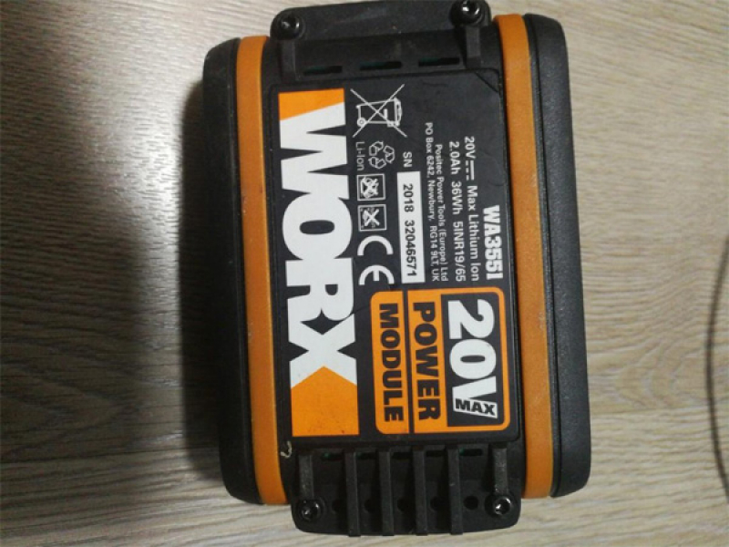 Pin Lithium 2.0Ah Worx Orange WA3551